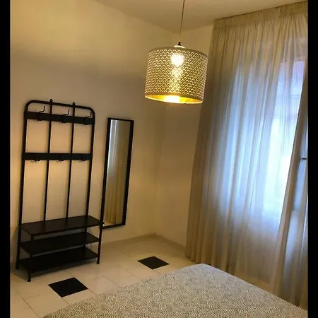 At The Station Howme Apartman Bari